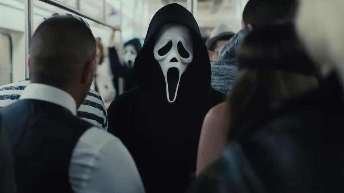 ghostface-metro-mask-scream-vi