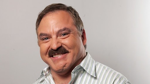 JAMES VAN PRAAGH..COMPARTE ENERGÍA